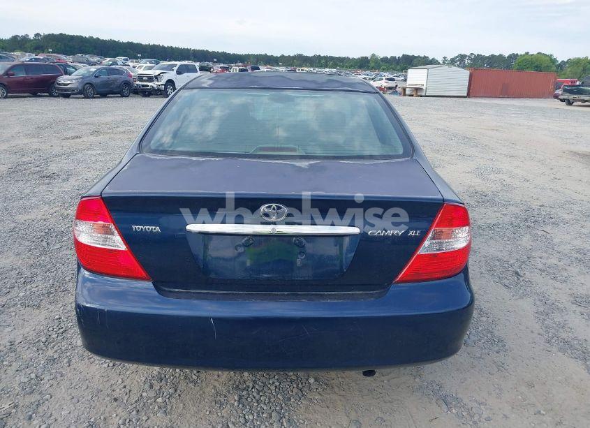 Photo 16 of 2004 Toyota Camry XLE (VIN 4T1BE30K94U326855)