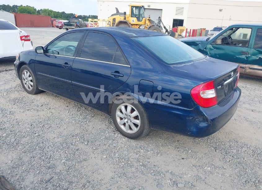 Photo 3 of 2004 Toyota Camry XLE (VIN 4T1BE30K94U326855)