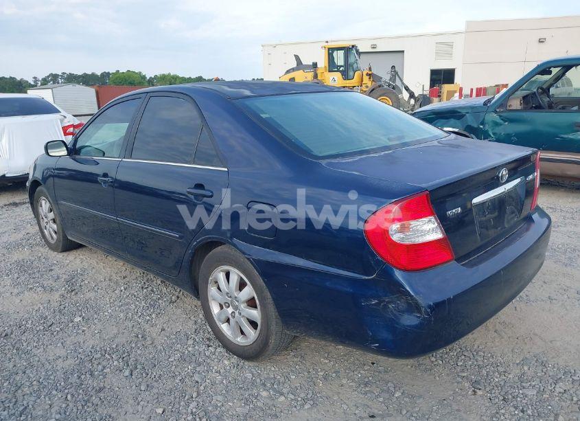 Photo 6 of 2004 Toyota Camry XLE (VIN 4T1BE30K94U326855)
