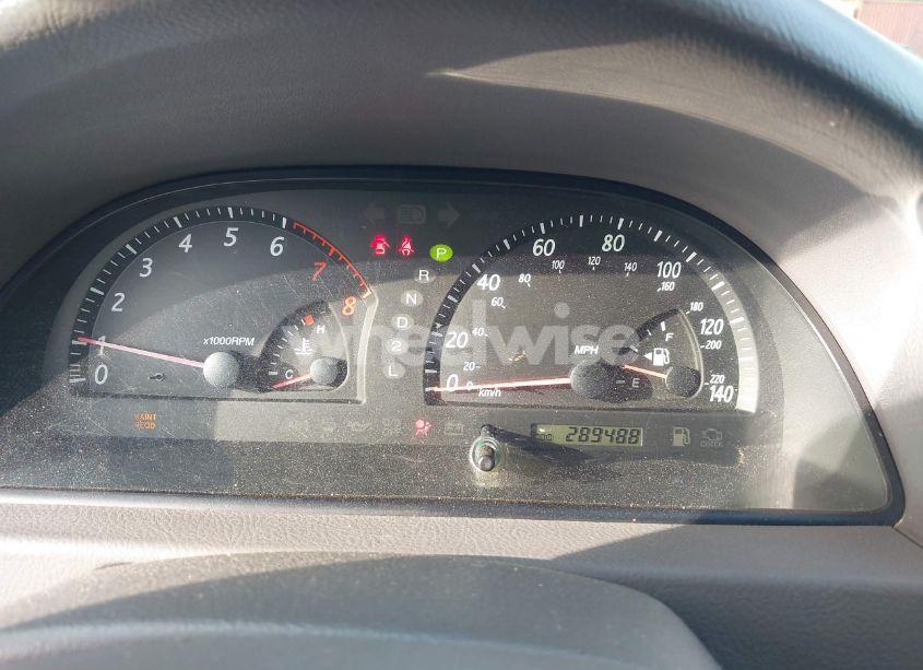 Photo 7 of 2004 Toyota Camry XLE (VIN 4T1BE30K94U326855)