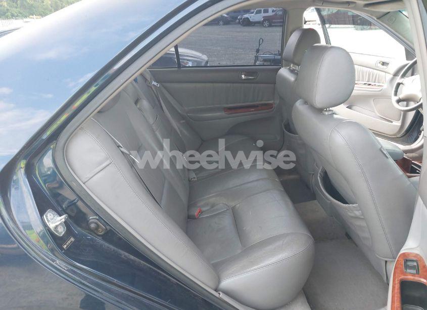 Photo 8 of 2004 Toyota Camry XLE (VIN 4T1BE30K94U326855)