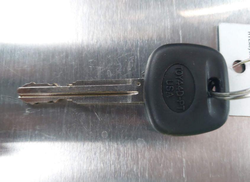 Photo 11 of 2004 Toyota Camry XLE (VIN 4T1BE30K94U893079)