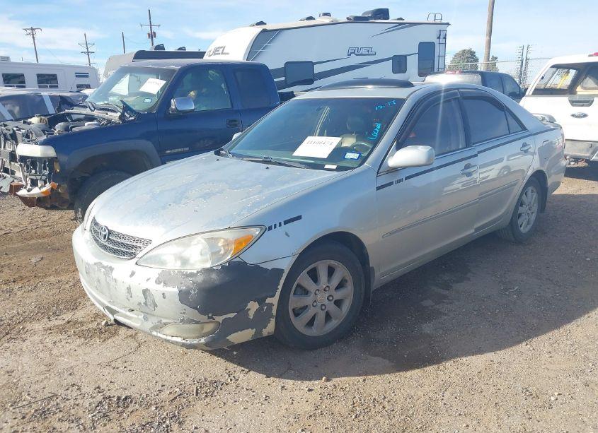 Photo 2 of 2004 Toyota Camry XLE (VIN 4T1BE30K94U893079)