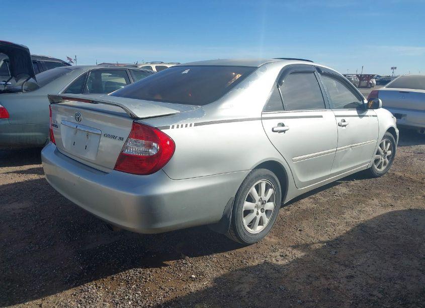 Photo 4 of 2004 Toyota Camry XLE (VIN 4T1BE30K94U893079)