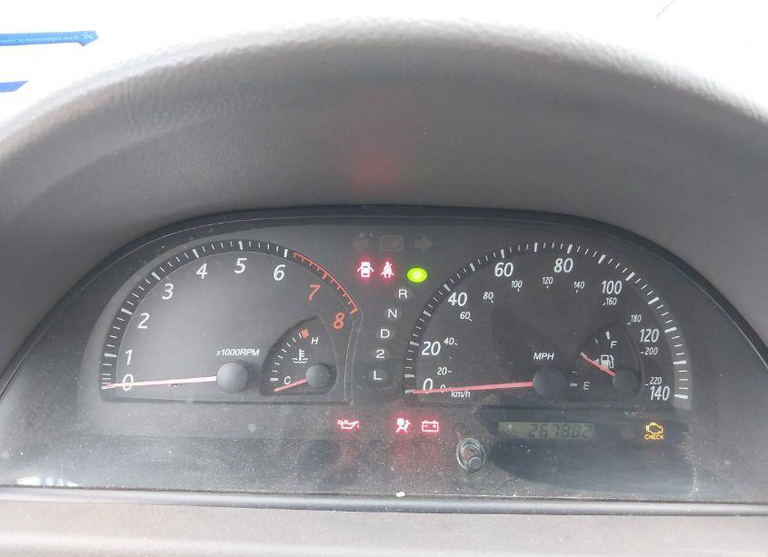 Photo 7 of 2004 Toyota Camry XLE (VIN 4T1BE30K94U893079)