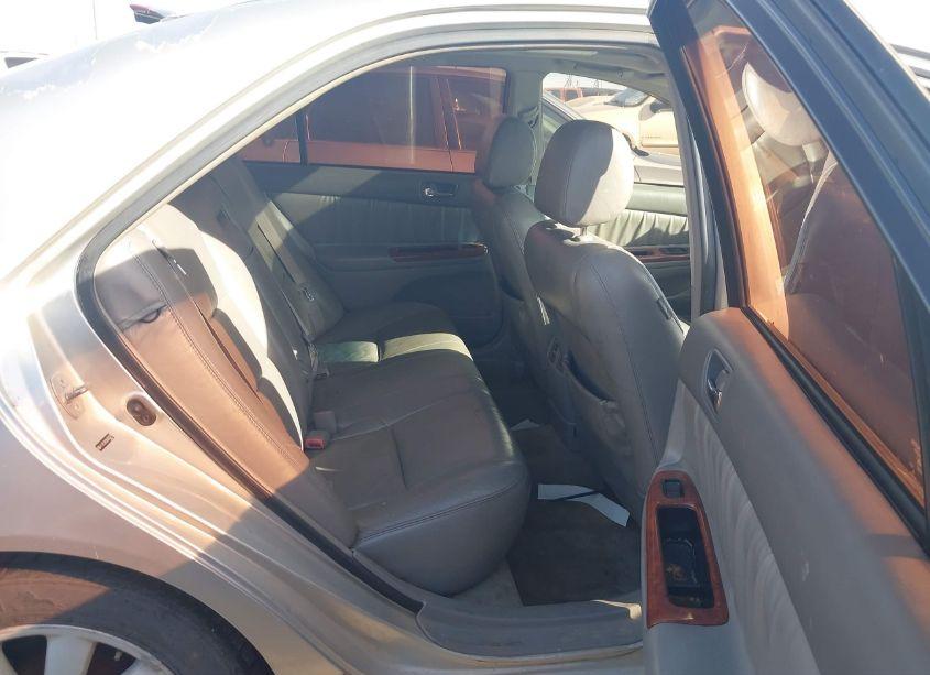 Photo 8 of 2004 Toyota Camry XLE (VIN 4T1BE30K94U893079)