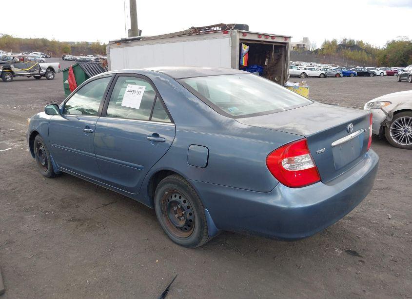 Photo 3 of 2004 Toyota Camry LE (VIN 4T1BE30K94U909264)