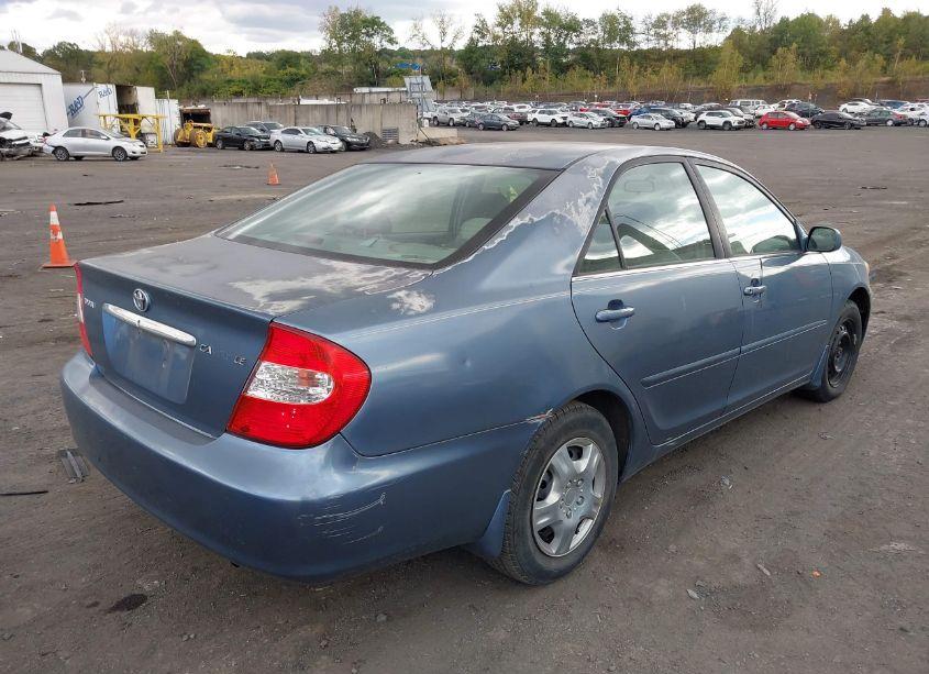 Photo 4 of 2004 Toyota Camry LE (VIN 4T1BE30K94U909264)