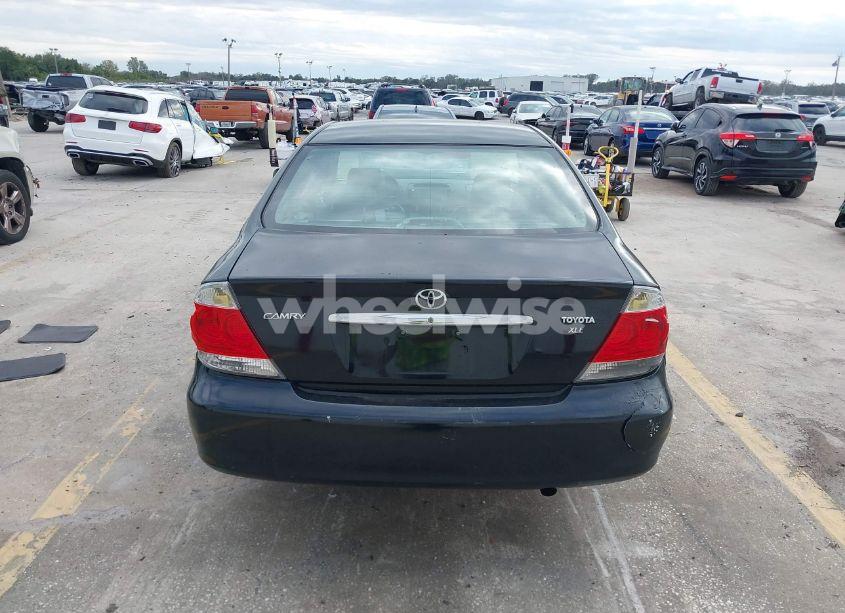 Photo 16 of 2005 Toyota Camry XLE (VIN 4T1BE30K95U073764)