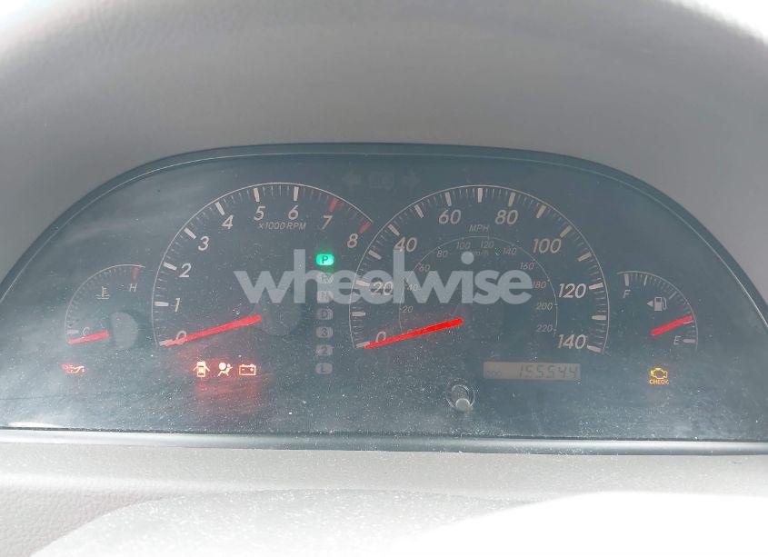 Photo 7 of 2005 Toyota Camry XLE (VIN 4T1BE30K95U073764)