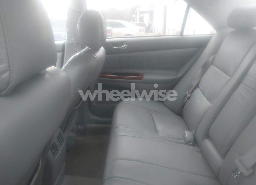 Photo 8 of 2005 Toyota Camry XLE (VIN 4T1BE30K95U073764)