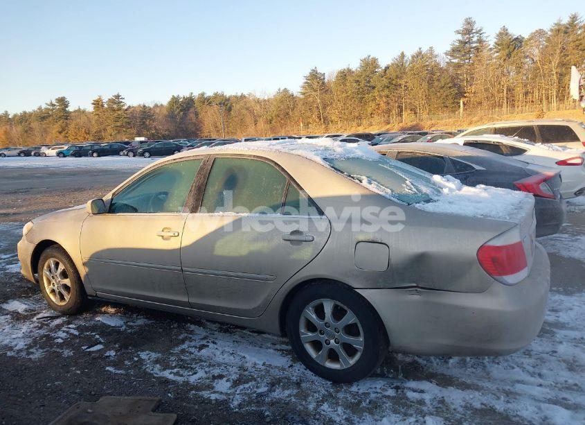 Photo 14 of 2005 Toyota Camry XLE (VIN 4T1BE30K95U392338)