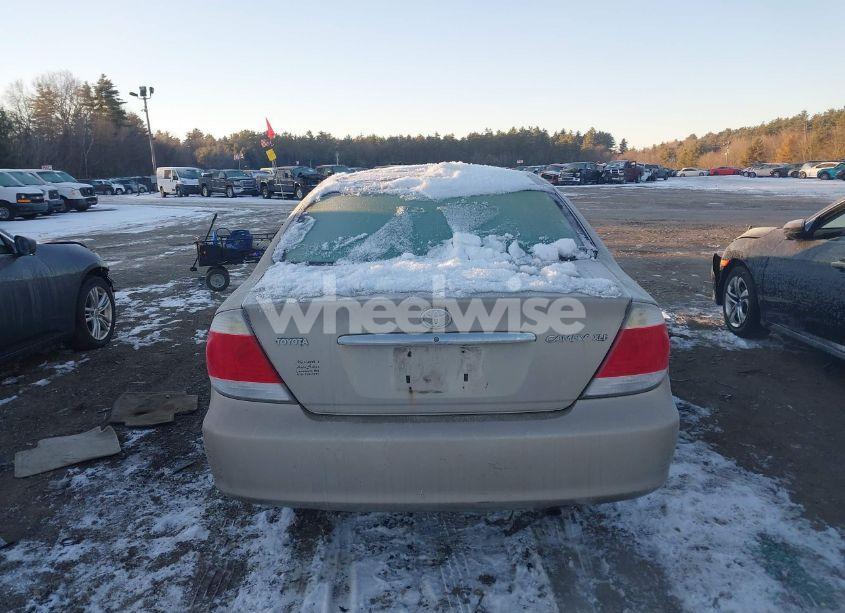 Photo 16 of 2005 Toyota Camry XLE (VIN 4T1BE30K95U392338)