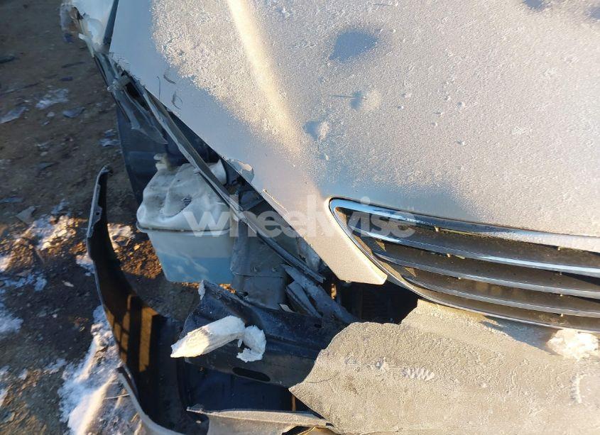 Photo 6 of 2005 Toyota Camry XLE (VIN 4T1BE30K95U392338)