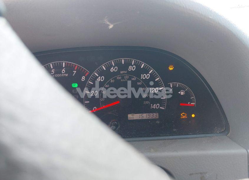Photo 7 of 2005 Toyota Camry XLE (VIN 4T1BE30K95U548247)