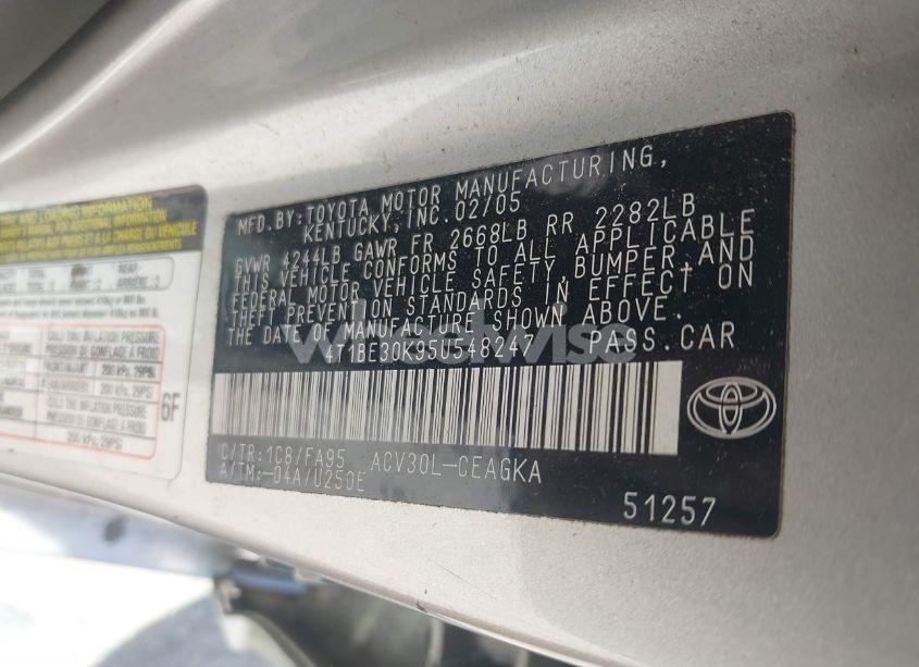 Photo 9 of 2005 Toyota Camry XLE (VIN 4T1BE30K95U548247)