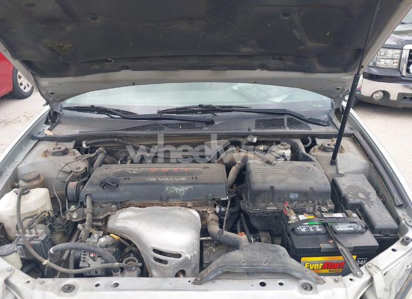 Photo 10 of 2005 Toyota Camry LE (VIN 4T1BE30K95U580406)
