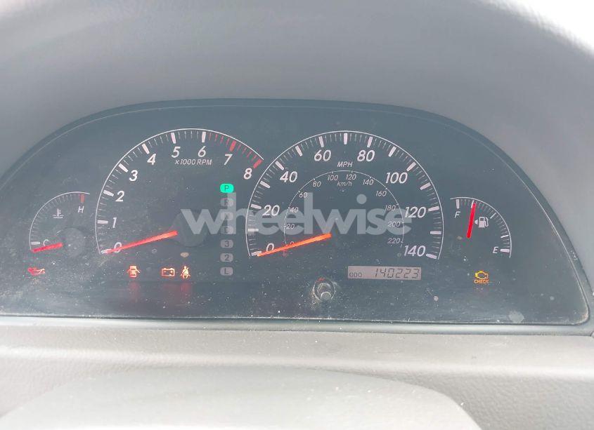 Photo 7 of 2005 Toyota Camry LE (VIN 4T1BE30K95U580406)