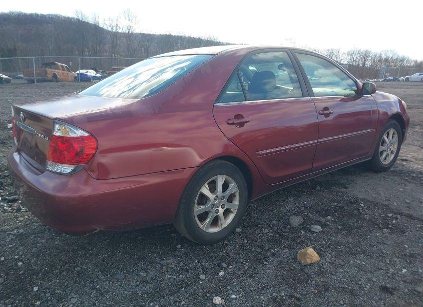 Photo 4 of 2006 Toyota Camry XLE (VIN 4T1BE30K96U156659)