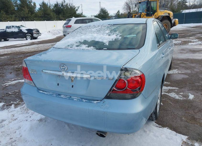 Photo 4 of 2006 Toyota Camry XLE (VIN 4T1BE30K96U704255)