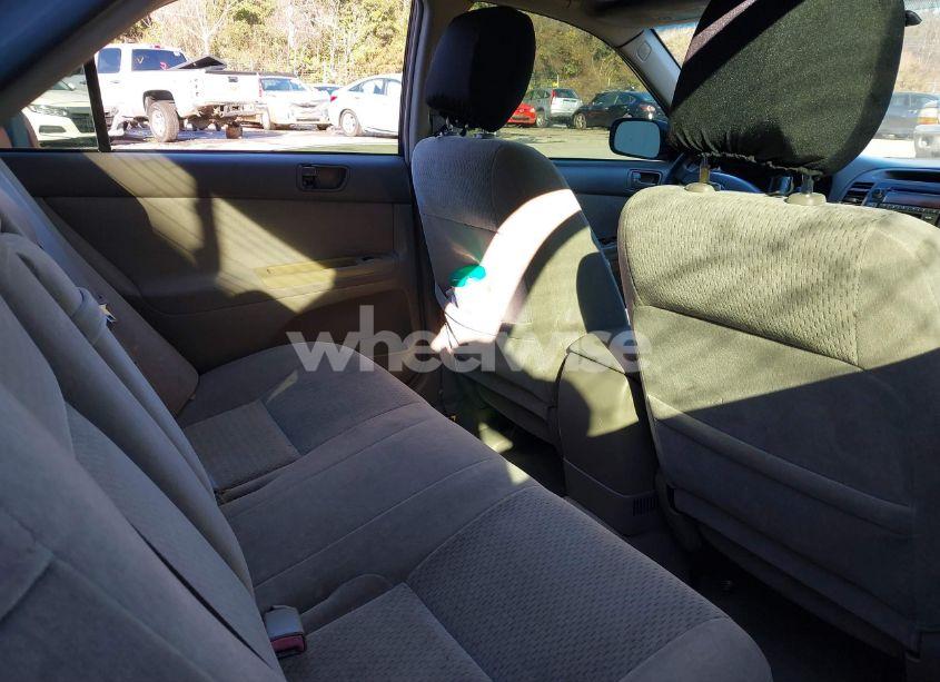 Photo 8 of 2002 Toyota Camry LE (VIN 4T1BE30KX2U080184)