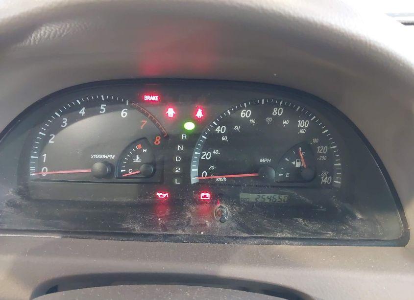 Photo 7 of 2002 Toyota Camry XLE (VIN 4T1BE30KX2U577283)