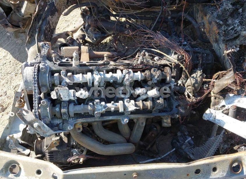 Photo 10 of 2003 Toyota Camry XLE (VIN 4T1BE30KX3U734442)