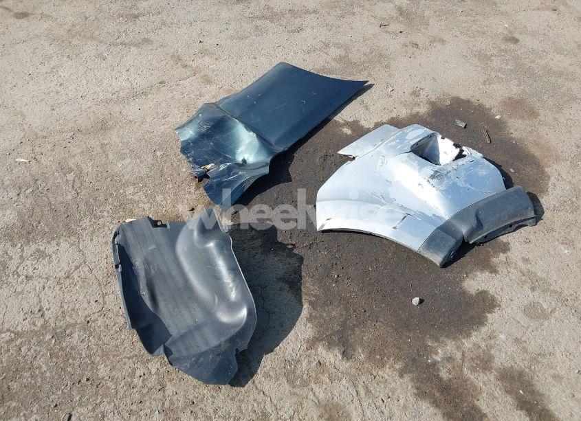 Photo 12 of 2004 Toyota Camry XLE (VIN 4T1BE30KX4U286835)