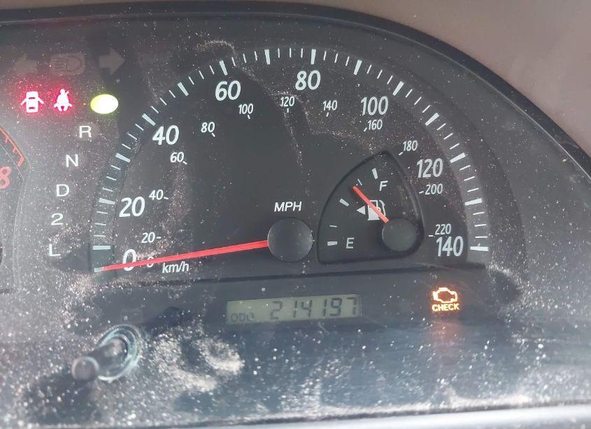 Photo 7 of 2004 Toyota Camry XLE (VIN 4T1BE30KX4U302502)