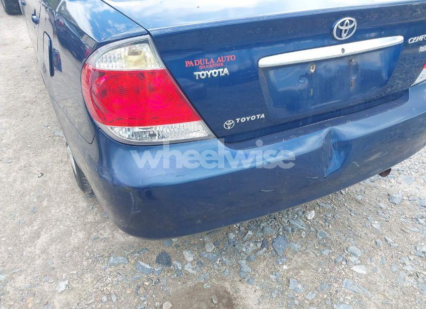 Photo 6 of 2005 Toyota Camry LE (VIN 4T1BE30KX5U078813)