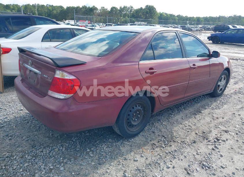 Photo 4 of 2005 Toyota Camry LE (VIN 4T1BE30KX5U088385)