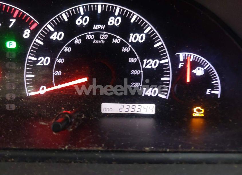 Photo 7 of 2005 Toyota Camry XLE (VIN 4T1BE30KX5U527911)