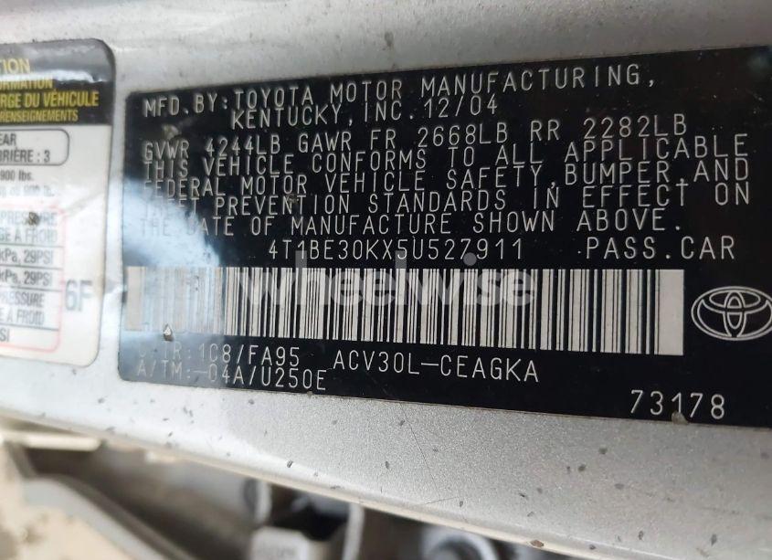 Photo 9 of 2005 Toyota Camry XLE (VIN 4T1BE30KX5U527911)