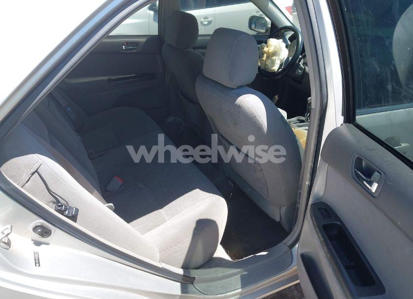 Photo 8 of 2005 Toyota Camry LE/SE/XLE (VIN 4T1BE30KX5U987571)