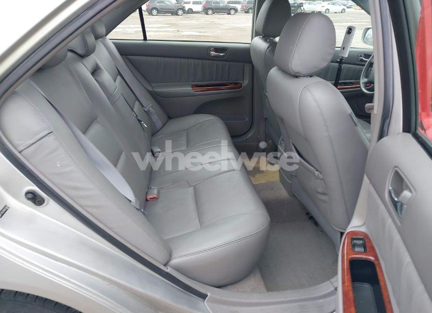 Photo 8 of 2006 Toyota Camry XLE (VIN 4T1BE30KX6U132080)