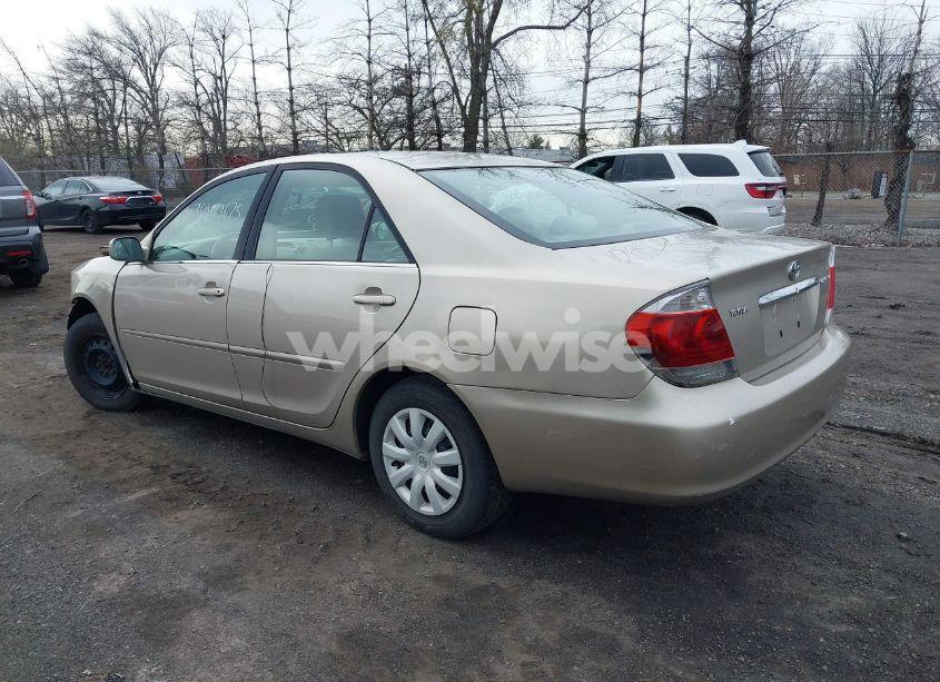Photo 3 of 2006 Toyota Camry LE (VIN 4T1BE30KX6U645197)