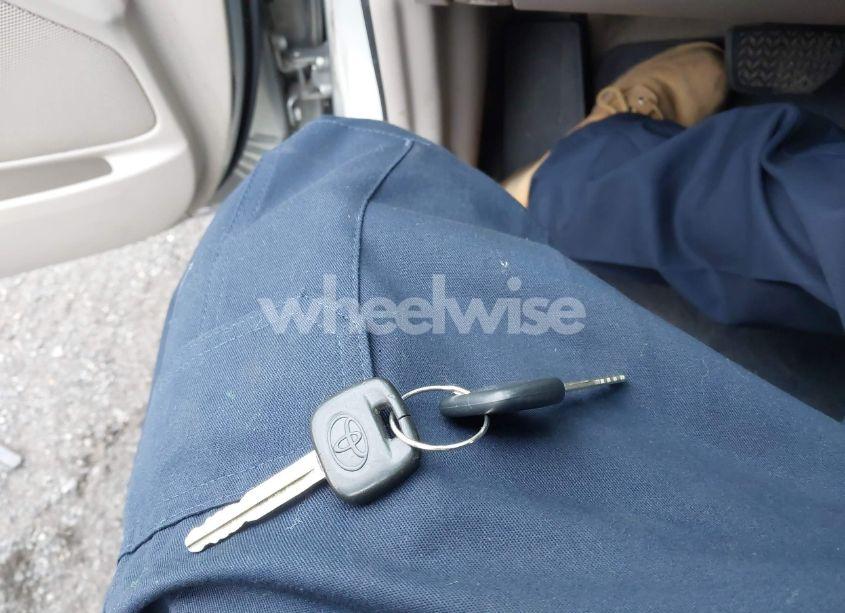 Photo 11 of 2006 Toyota Camry LE (VIN 4T1BE30KX6U675218)