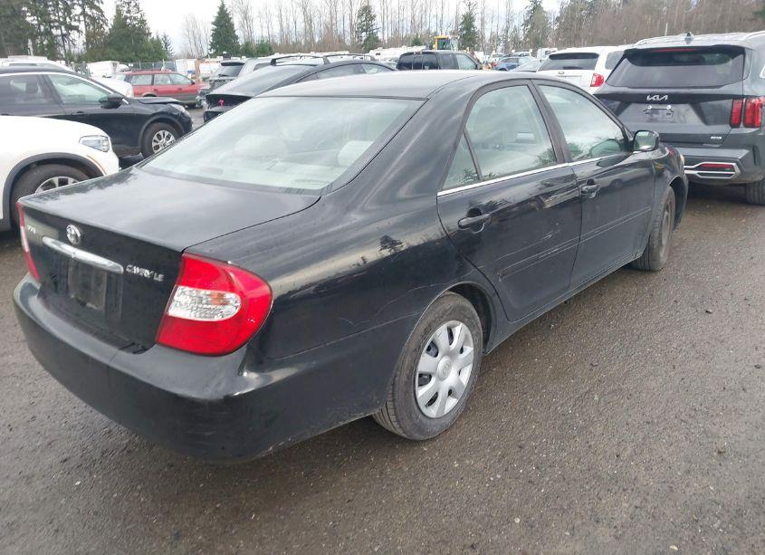 Photo 4 of 2002 Toyota Camry LE (VIN 4T1BE32K02U015390)