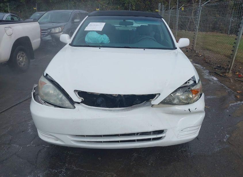 Photo 6 of 2002 Toyota Camry LE (VIN 4T1BE32K02U031122)