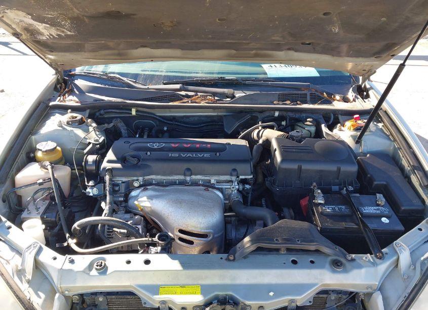 Photo 10 of 2002 Toyota Camry LE (VIN 4T1BE32K02U039494)