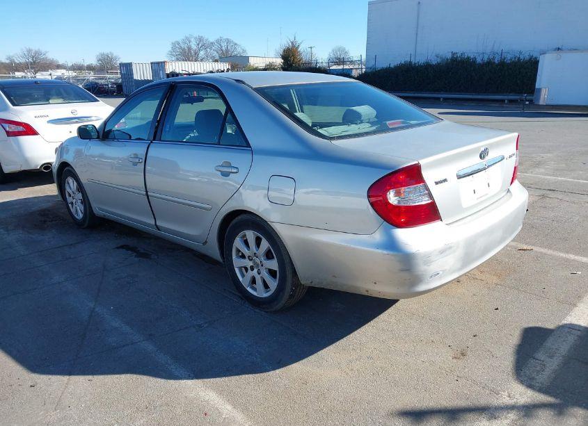 Photo 3 of 2002 Toyota Camry LE (VIN 4T1BE32K02U039494)