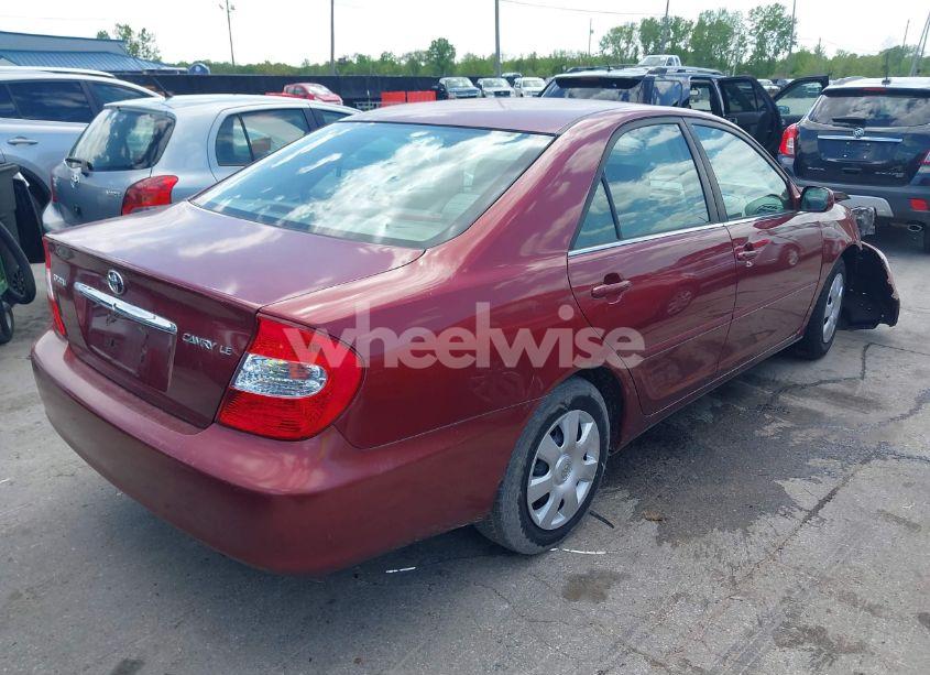 Photo 4 of 2002 Toyota Camry LE (VIN 4T1BE32K02U043898)