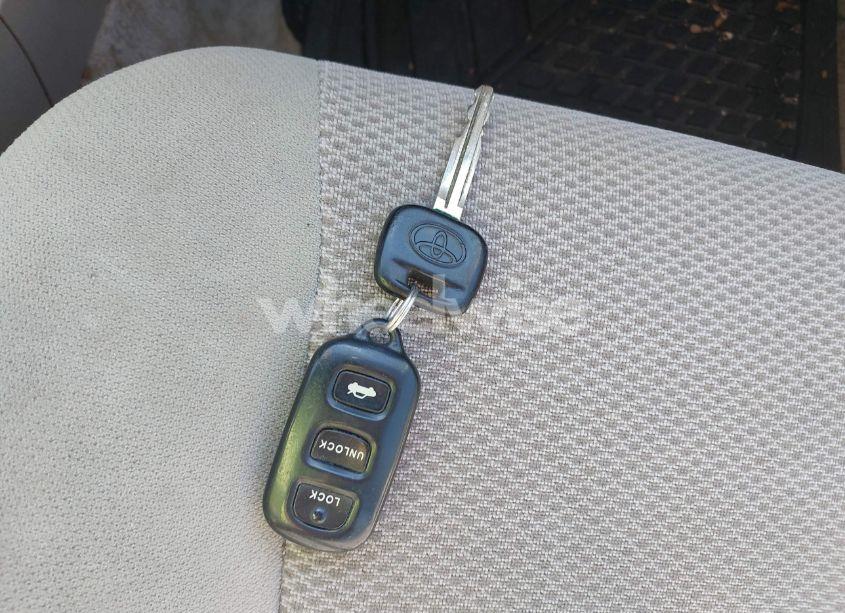 Photo 11 of 2002 Toyota Camry SE (VIN 4T1BE32K02U044288)