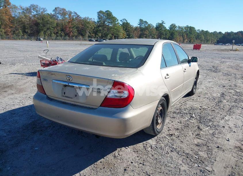 Photo 4 of 2002 Toyota Camry LE (VIN 4T1BE32K02U527490)