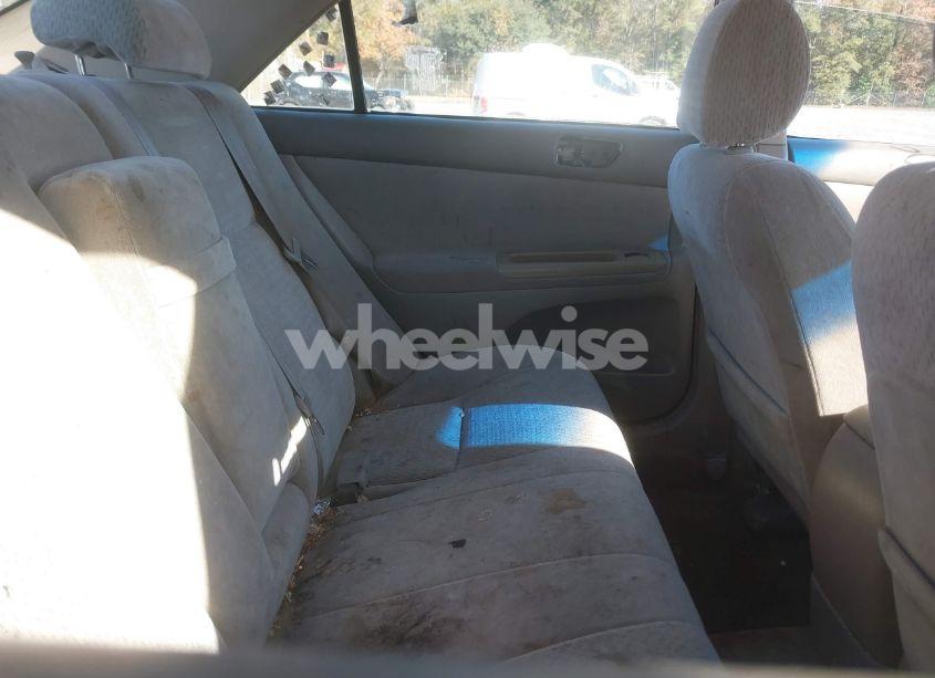 Photo 8 of 2002 Toyota Camry LE (VIN 4T1BE32K02U527490)