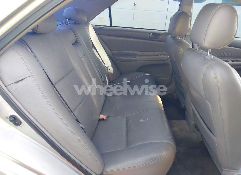 Photo 8 of 2002 Toyota Camry LE (VIN 4T1BE32K02U590234)