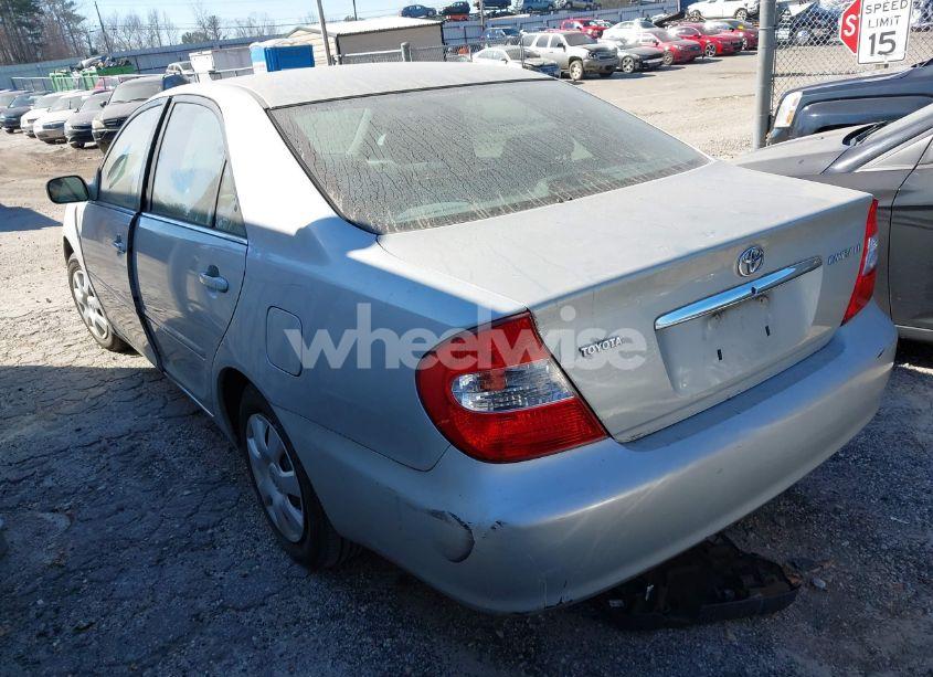 Photo 3 of 2002 Toyota Camry LE (VIN 4T1BE32K02U603077)