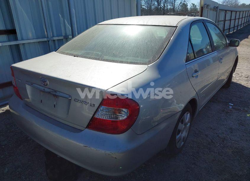 Photo 4 of 2002 Toyota Camry LE (VIN 4T1BE32K02U603077)