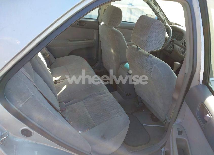 Photo 7 of 2002 Toyota Camry LE (VIN 4T1BE32K02U603077)