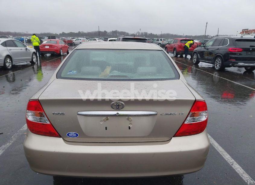 Photo 16 of 2002 Toyota Camry LE (VIN 4T1BE32K02U612751)